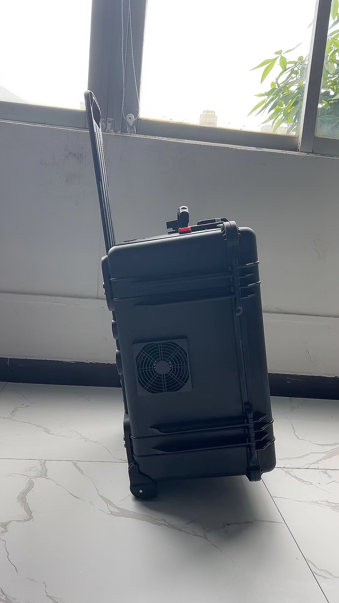 大同手拉箱型移动通信干扰器